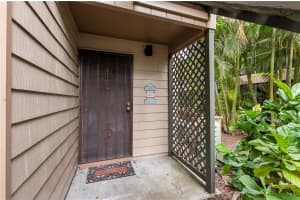 1720 GLENHOUSE DRIVE, SARASOTA, FL 34231 - MLS#MFRA4667363
