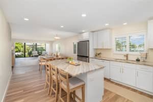 6200 FLOTILLA DRIVE, HOLMES BEACH, FL 34217 - MLS#MFRA4667378