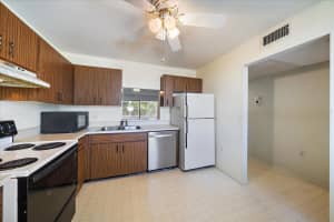 182 PINENEEDLE DRIVE, BRADENTON, FL 34210 - MLS#MFRA4667382