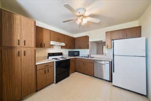 182 PINENEEDLE DRIVE, BRADENTON, FL 34210 - MLS#MFRA4667382