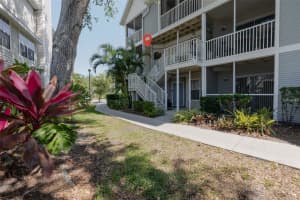 850 TAMIAMI TRAIL, SARASOTA, FL 34236 - MLS#MFRA4667388