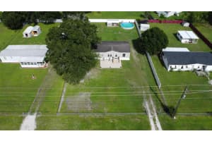 4298 NW HIGHWAY 72, ARCADIA, FL 34266 - MLS#MFRA4667404