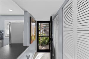 1627 BOATHOUSE CIRCLE, SARASOTA, FL 34231 - MLS#MFRA4667413