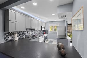 1627 BOATHOUSE CIRCLE, SARASOTA, FL 34231 - MLS#MFRA4667413