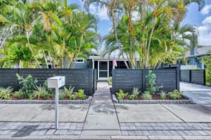 1919 LAUREL STREET, SARASOTA, FL 34236 - MLS#MFRA4667435
