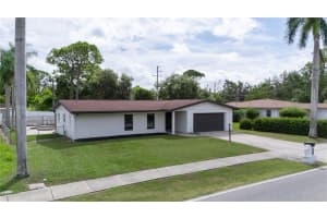 2320 EUCLID AVENUE, SARASOTA, FL 34234 - MLS#MFRA4667448