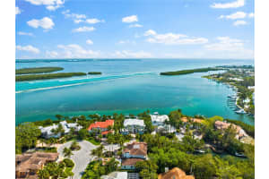 757 HIDEAWAY BAY DRIVE, LONGBOAT KEY, FL 34228 - MLS#MFRA4667459