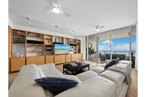 3060 GRAND BAY BOULEVARD, LONGBOAT KEY, FL 34228 - MLS#MFRA4667468