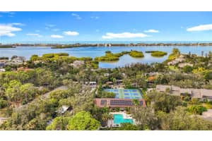 1623 PELICAN COVE ROAD, SARASOTA, FL 34231 - MLS#MFRA4667474