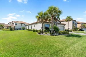 8303 DOVE BOG TERRACE, PARRISH, FL 34219 - MLS#MFRA4667480