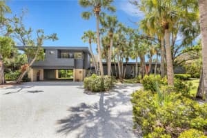 62 SANDY HOOK ROAD, SARASOTA, FL 34242 - MLS#MFRA4667491