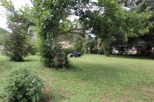 411 31ST AVENUE, BRADENTON, FL 34208 - MLS#MFRA4667512