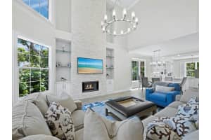 3959 SOMERSET DR UNIT 5, SARASOTA, FL 34242 - MLS#MFRA4667520