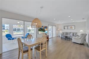 185 VISTA HERMOSA CIRCLE, SARASOTA, FL 34242 - MLS#MFRA4667525
