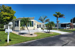 15 BOTANY BAY CIRCLE, ENGLEWOOD, FL 34223 - MLS#MFRA4667528