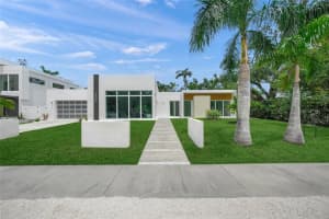 3500 BAY SHORE ROAD, SARASOTA, FL 34234 - MLS#MFRA4667537