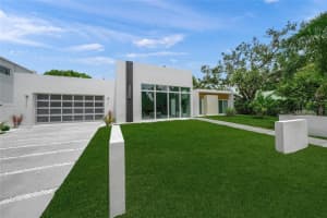 3500 BAY SHORE ROAD, SARASOTA, FL 34234 - MLS#MFRA4667537