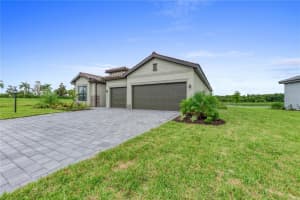 16464 WHALE GREY PLACE, BRADENTON, FL 34211 - MLS#MFRA4667541