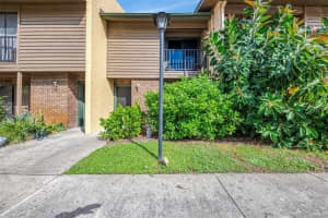 977 Sunridge Dr #113, SARASOTA