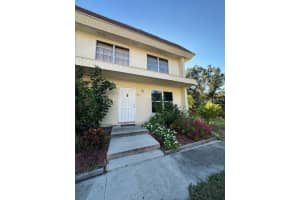323 Amherst Ave #52, SARASOTA