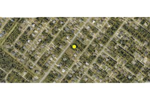 N CHAMBERLAIN BLVD, NORTH PORT, FL 34286 - MLS#MFRA4667591