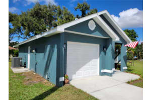 1083 DEER HOLLOW WAY, SARASOTA, FL 34232 - MLS#MFRA4667592