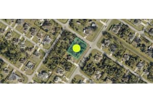 S CHAMBERLAIN BLVD, NORTH PORT, FL 34286 - MLS#MFRA4667595