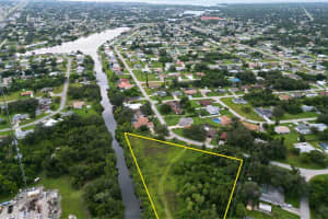 2120 BROAD RANCH DRIVE, PORT CHARLOTTE, FL 33948 - MLS#MFRA4667642