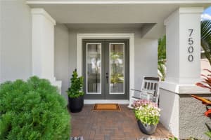 7500 AGUILA DRIVE, SARASOTA, FL 34240 - MLS#MFRA4667671