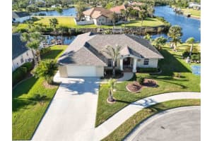 8661 Quinn Ct, NORTH PORT 8661 Quinn Ct, NORTH PORT