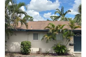 927 Byron Ln #13-b, SARASOTA
