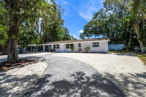 2608 BROWNING STREET, SARASOTA, FL 34237 - MLS#MFRA4667698