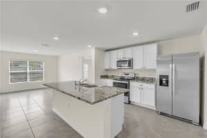 7518 ROSEWOOD GARDEN LOOP, TAMPA, FL 33637 - MLS#MFRA4667715