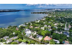 1620 LODGE DRIVE, SARASOTA, FL 34239 - MLS#MFRA4667729