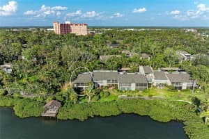 1617 BAYHOUSE COURT, SARASOTA, FL 34231 - MLS#MFRA4667758