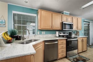 8523 COUNTESS AVENUE CIRCLE, PALMETTO, FL 34221 - MLS#MFRA4667768