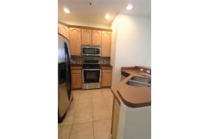 3729 PARKRIDGE CIRCLE, SARASOTA, FL 34243 - MLS#MFRA4667796