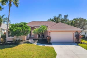 6255 Aventura Dr, SARASOTA