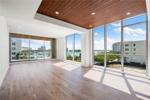 111 GOLDEN GATE POINT, SARASOTA, FL 34236 - MLS#MFRA4667826