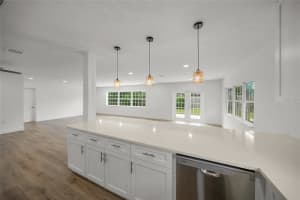 2949 BOUGAINVILLEA STREET, SARASOTA, FL 34239 - MLS#MFRA4667837