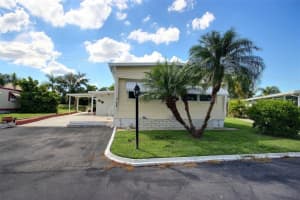 5316 53RD AVE E #A10, BRADENTON, FL 34203 - MLS#MFRA4667847
