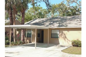 4933 Village Gardens Dr #211, SARASOTA