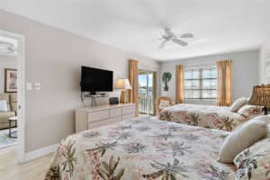 5970 MIDNIGHT PASS ROAD, SARASOTA, FL 34242 - MLS#MFRA4667894