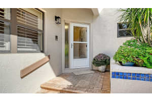 1603 STARLING DRIVE, SARASOTA, FL 34231 - MLS#MFRA4667942