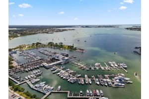 1111 GULFSTREAM AVENUE, SARASOTA, FL 34236 - MLS#MFRA4667955