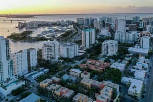 1513 OAK STREET, SARASOTA, FL 34236 - MLS#MFRA4667962