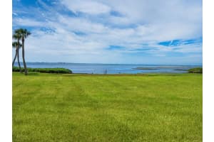 7608 WESTMORELAND DRIVE, SARASOTA, FL 34243 - MLS#MFRA4667969