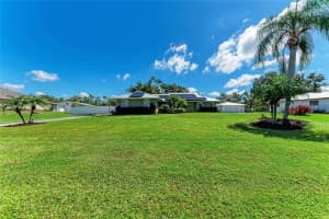 1821 RACIMO DRIVE, SARASOTA, FL 34240 - MLS#MFRA4668006