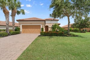 12721 FONTANA LOOP, BRADENTON, FL 34211 Sold 12/01/25