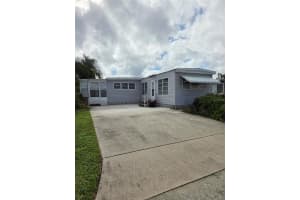 3324 LAUREL OAK WAY, SARASOTA, FL 34237 Sold 12/19/25